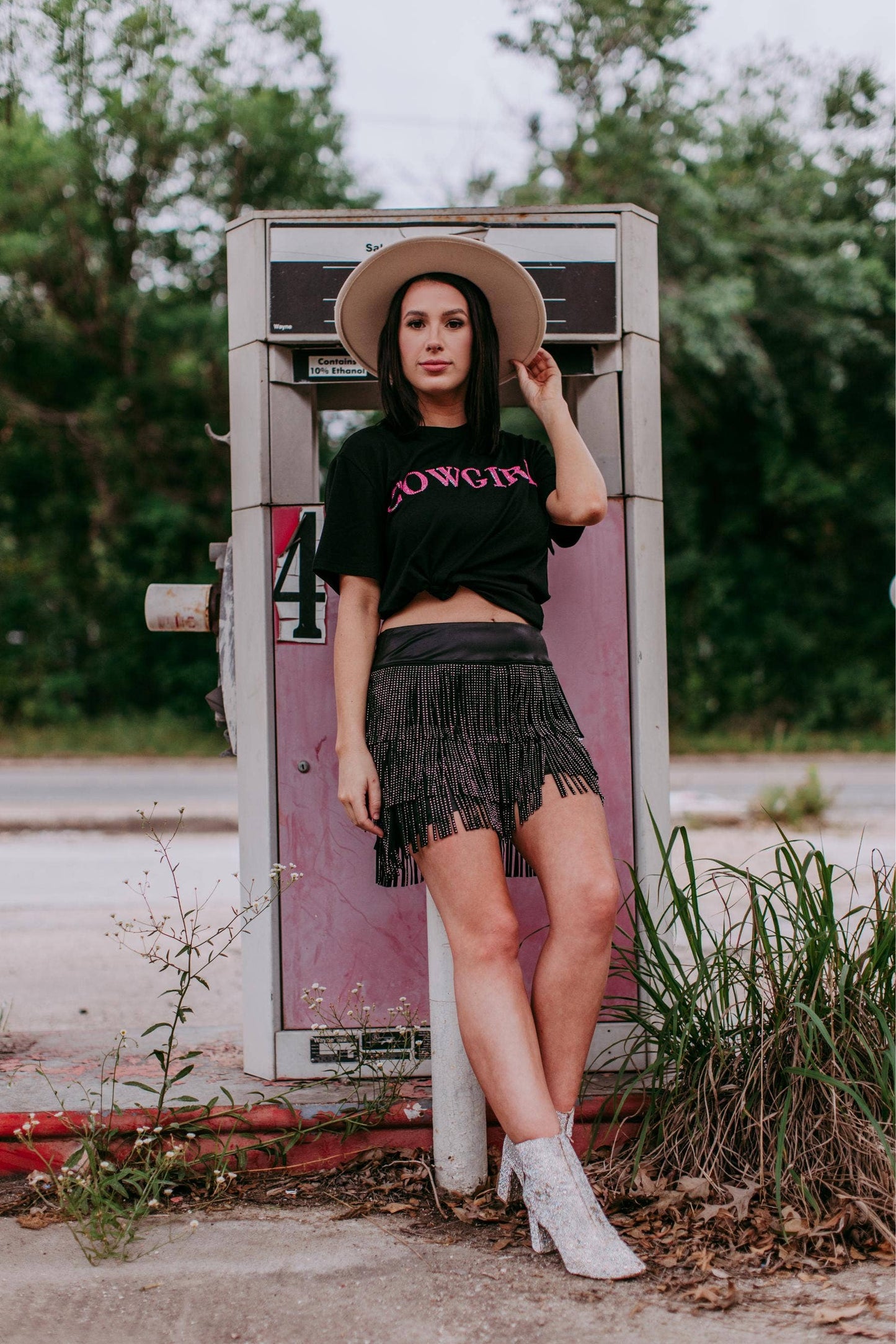 MK406 Cowgirl 3D Pink Sequin Embroidered Tee