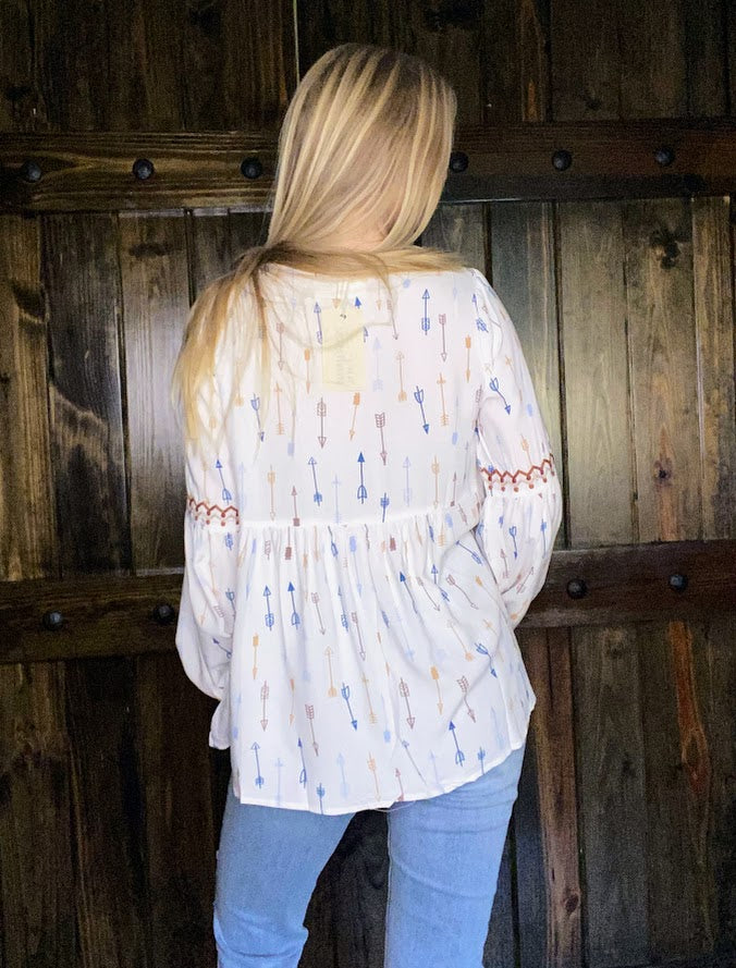 Follow the Arrows Top - Sweetwater Boutique