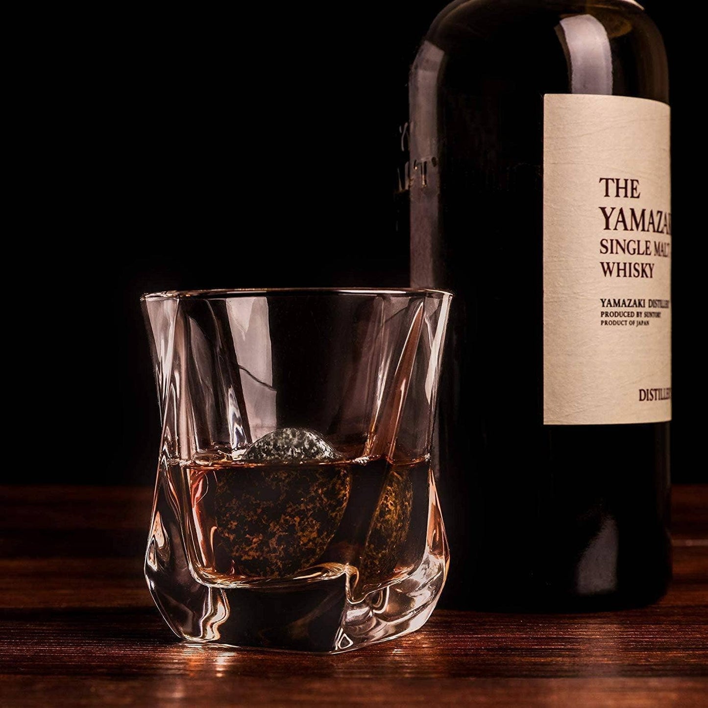 Twist Whiskey Glass Edition