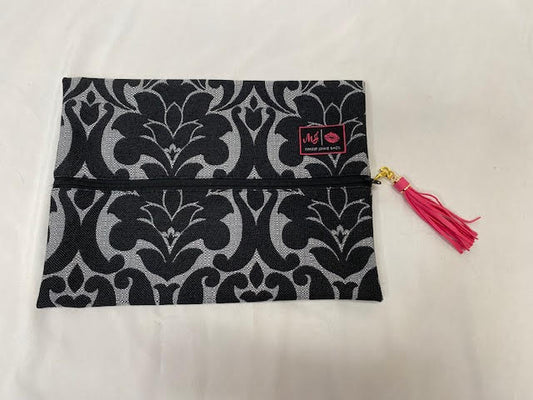 Make Up Junkie Large - Sweetwater Boutique 